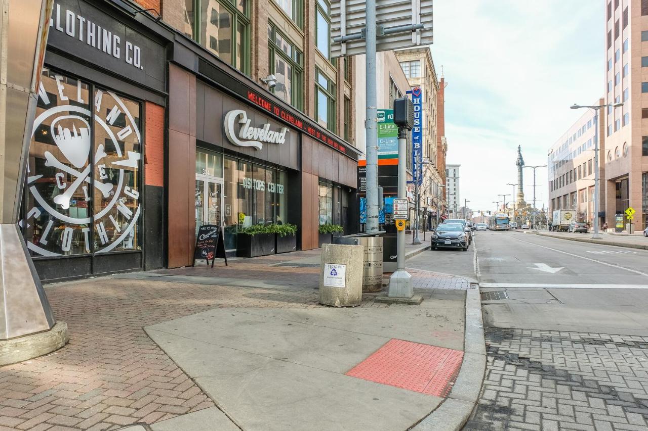 Frontdesk Osborn Apts Downtown Cleveland Appartamento Esterno foto
