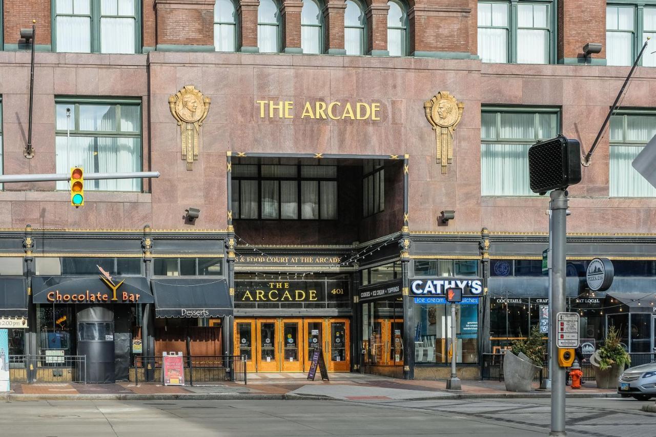 Frontdesk Osborn Apts Downtown Cleveland Appartamento Esterno foto